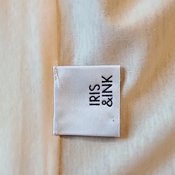 🎉Host Pick🎉 Iris & Ink Sid Neck Tie Bow Blouse Top - Picture 9 of 12
